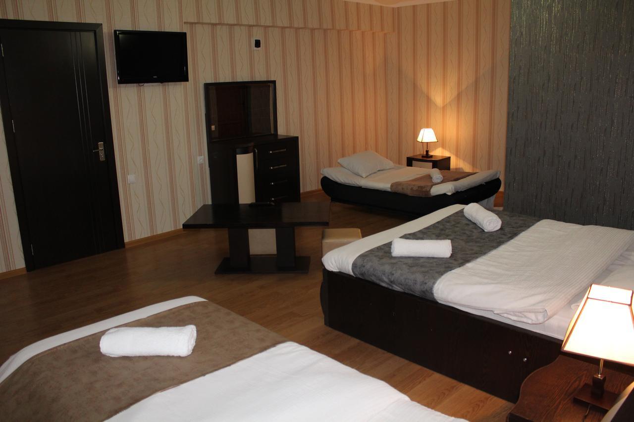 Hotel Elegant Tbilisi Eksteriør billede