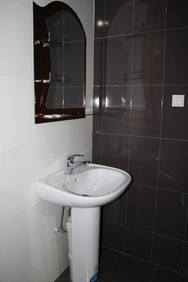 Hotel Elegant Tbilisi Eksteriør billede