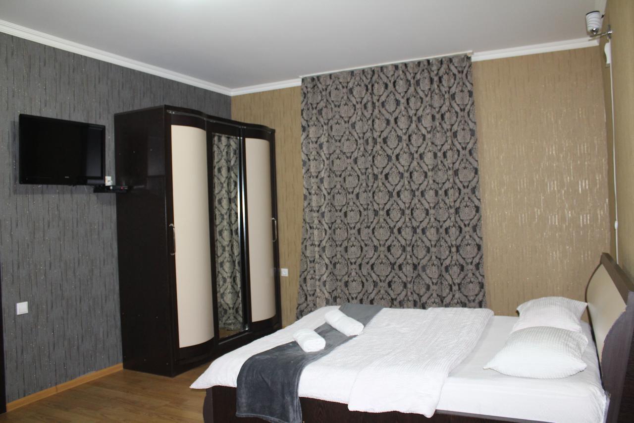 Hotel Elegant Tbilisi Eksteriør billede