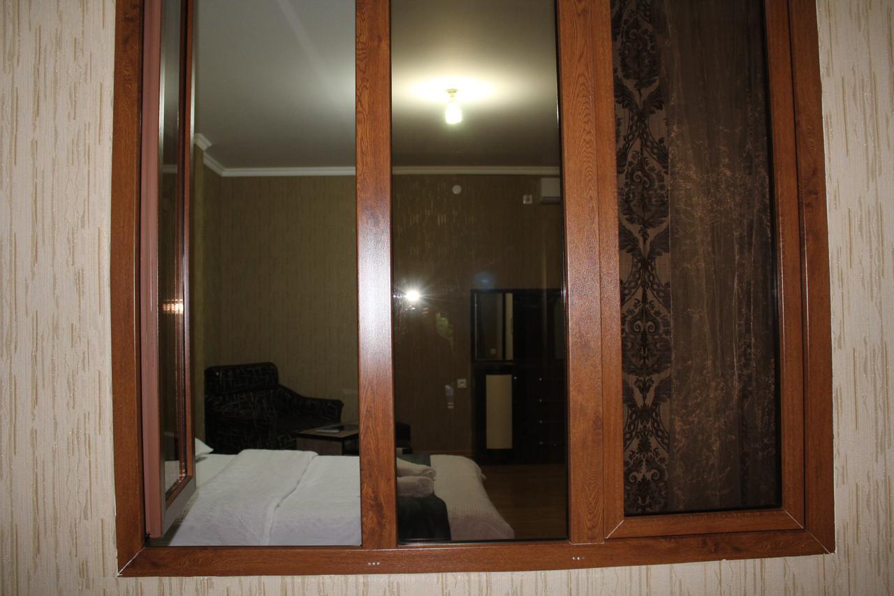 Hotel Elegant Tbilisi Eksteriør billede
